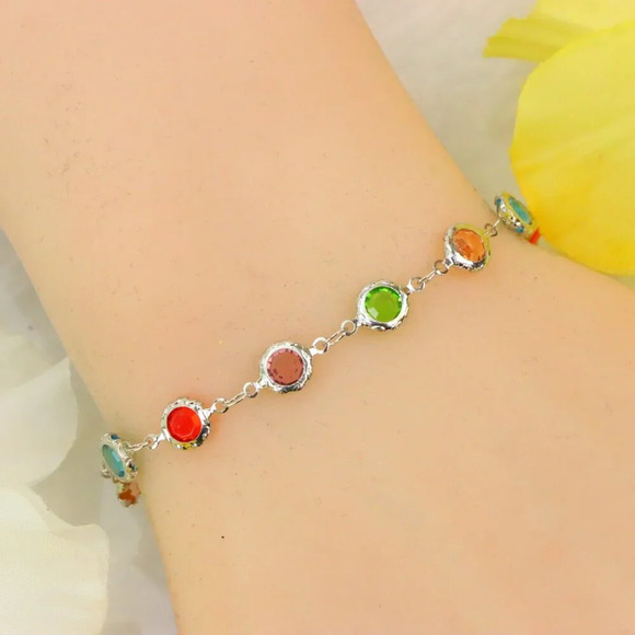 Minimalist Bracelet, Sleek & Modern Design, Women’s Fashion, YC110467-B - Picture 4 of 10